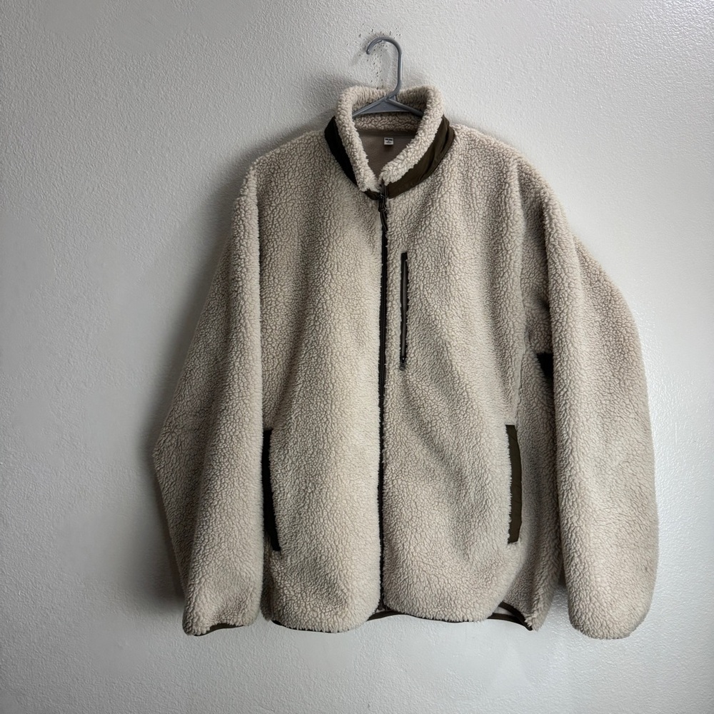 Uniqlo Deep Pile Vintage Jacket Size XL